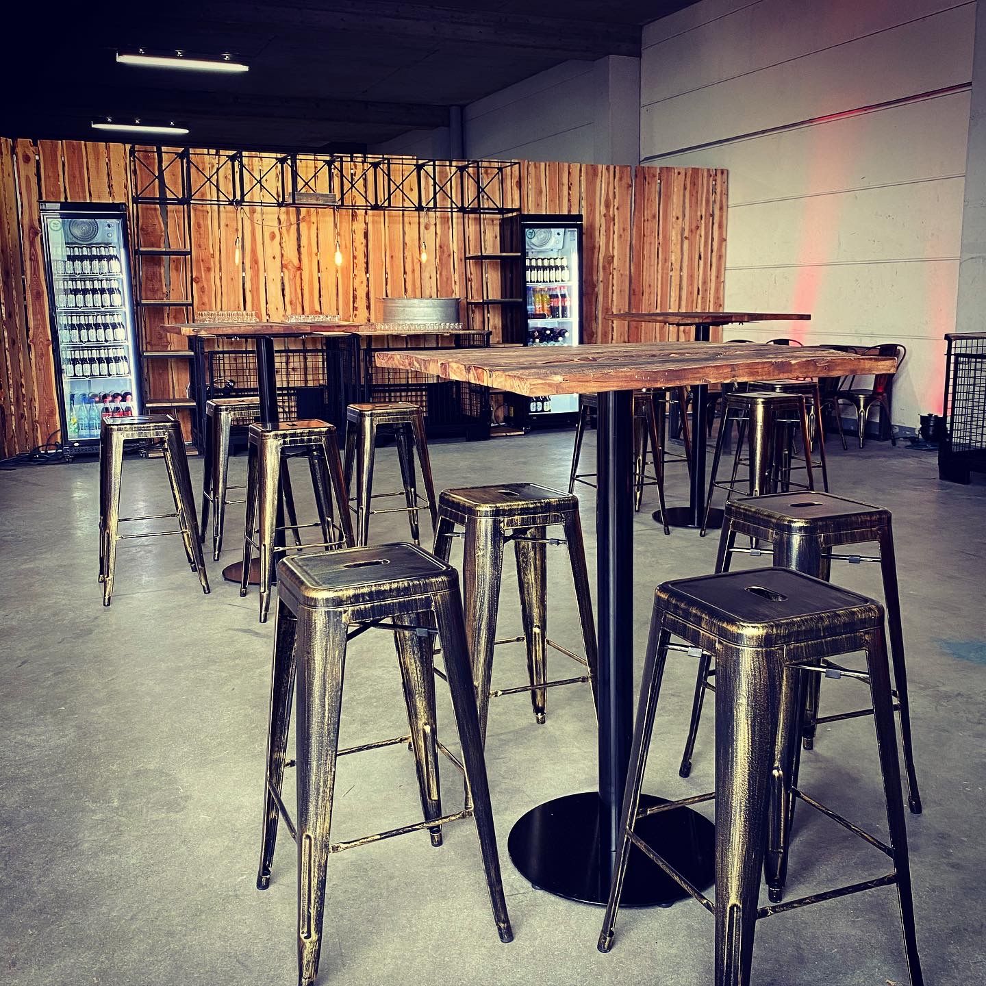 55951_Factory_Barhocker